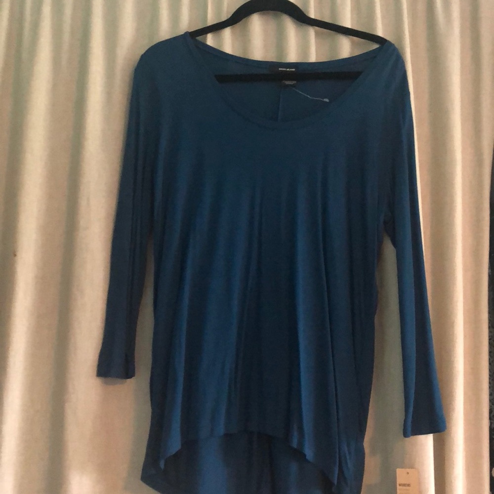 NWT DKNY Top, quarter sleeve, size medium